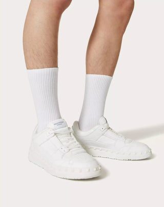 VALENTINO Sneaker Low top in vitello Freedots - Moda & Modi Luxury