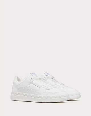 VALENTINO Sneaker Low top in vitello Freedots - Moda & Modi Luxury