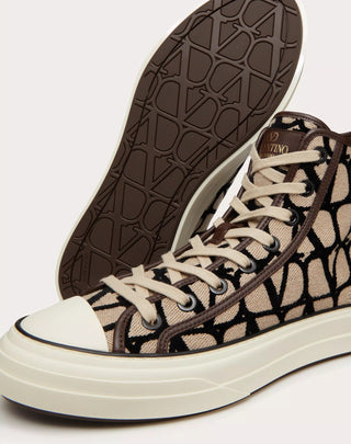 VALENTINO Sneaker High - top Totaloop Toile Iconographe - Moda & Modi Luxury