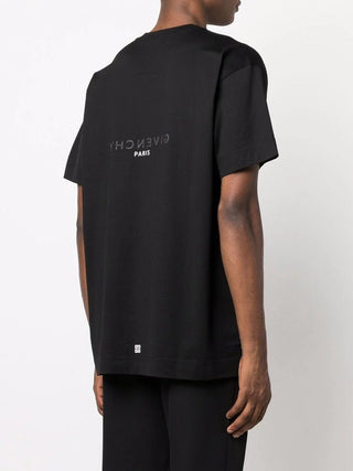 T-shirt GIVENCHY Reverse Oversize - Moda & Modi Luxury
