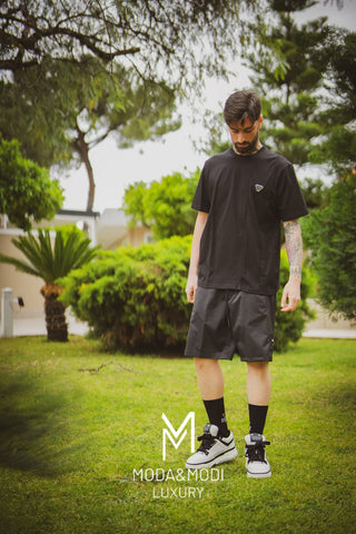 MAISON 9 PARIS T - SHIRT con placca logata - Moda & Modi Luxury